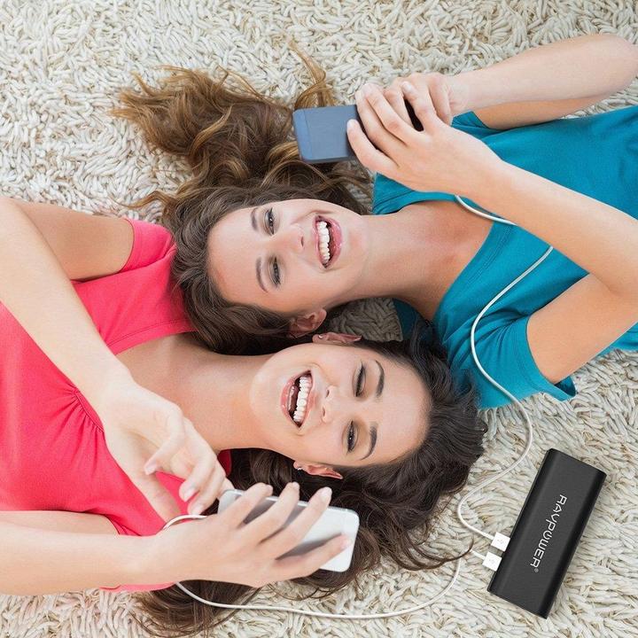 Actual product image RAVPower RP-PB07 Element Series Portable External Battery Pack (10400 mAh, 38.48 Wh)