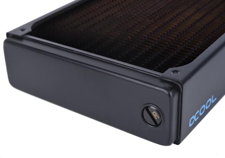 Produktbild Alphacool NexXxoS V.2 XT45 Full Copper Radiator (140 mm)