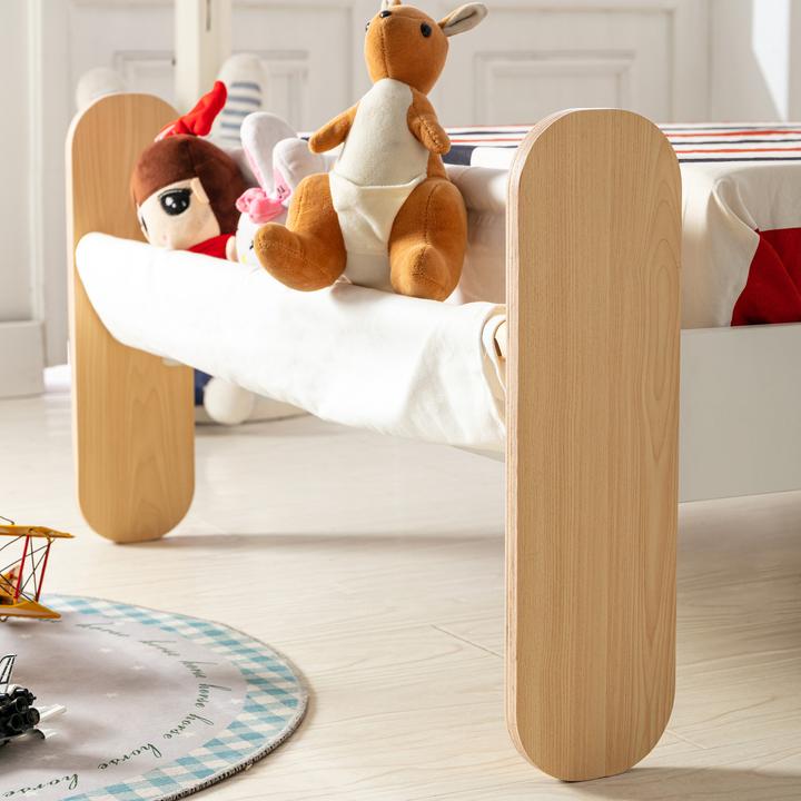 Actual product image Homcom Cot with child-friendly design