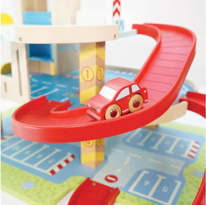 Actual product image Le Toy Van The big garage