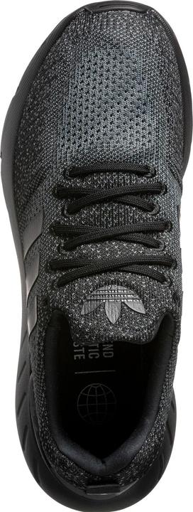 Actual product image adidas Swift Run 22 (44 2/3)