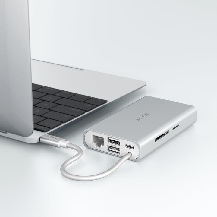 Actual product image Aukey CB-C55 Multiport -C Hub Silver (USB-C, 6 ports)