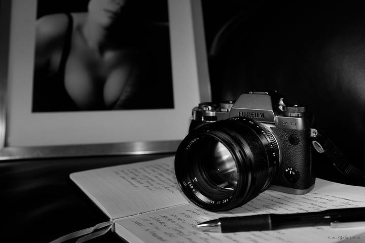 Produktbild Fujifilm Fujinon XF 56mm f/1.2 R (Fujinon XF, APS-C / DX)