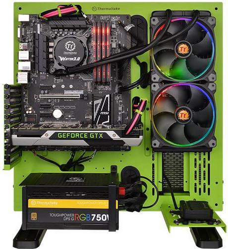 Actual product image Thermaltake Water 3.0 Riing RGB complete water cooling system