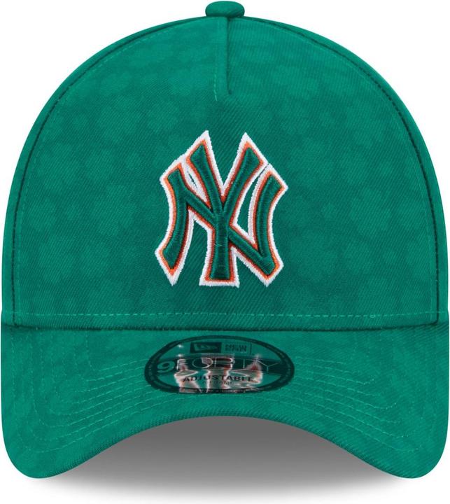 Actual product image New Era 9Forty Cap - Saint Patricks Day New York Yankees