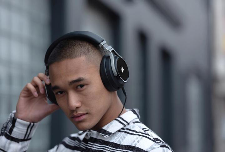 Produktbild Corsair Virtuoso Wireless Carbon (Kabellos)