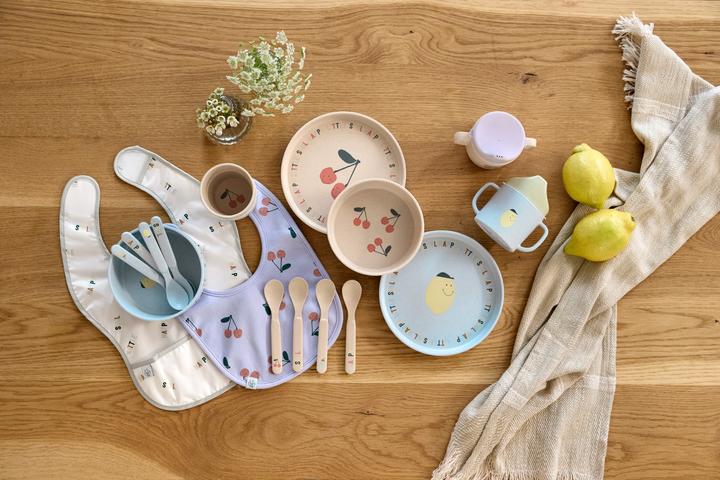 Produktbild Lässig Kindergeschirr-Sets 4-tlg. Geschirr-Set rutschfest - Happy Fruits