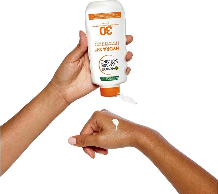 Actual product image Garnier Ambre Solaire Hydra 24h (Suntan lotion, SPF 30, 200 ml, 280 g)