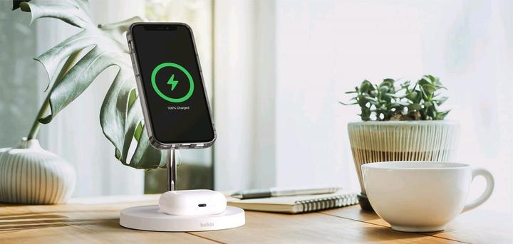Actual product image Belkin SheerForce (Apple iPhone 13 Pro)