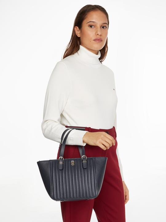 Actual product image Tommy Hilfiger Handbag TH Timeless Small Tote Quilted FA22