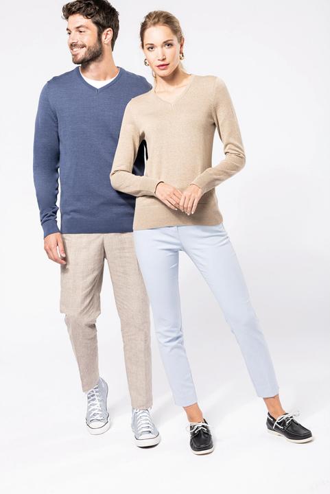 Actual product image Kariban Women's v-neck sweater (M)