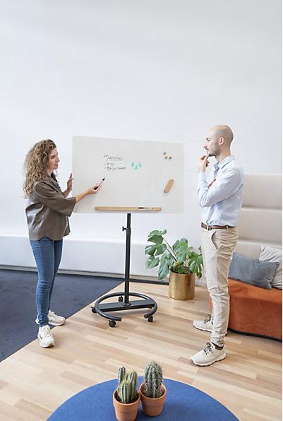 Actual product image Legamaster SKETCH INFINITE mobiles Flipchart Rundfuss
