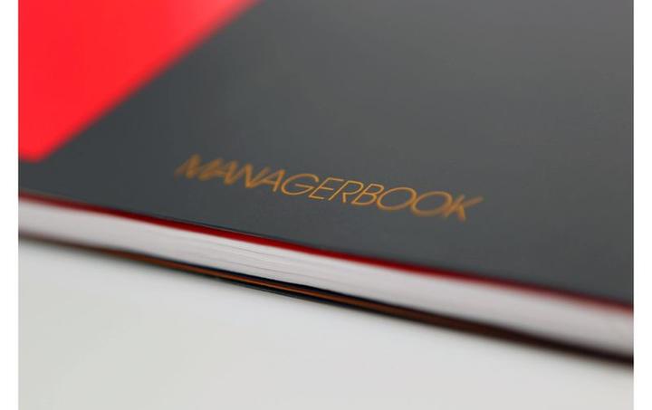Actual product image Oxford International Managerbook (A4+, Plain, Hardcover)