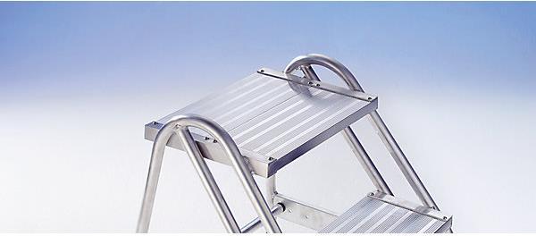 Image du produit Munk Échelon de travail accessible d'un côté Aluminium strié 3 marches (Échafaudages, 76.70 cm)