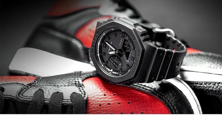 Produktbild G-Shock GA-2100-1A1ER (Analoguhr, Digitaluhr, 45 mm)