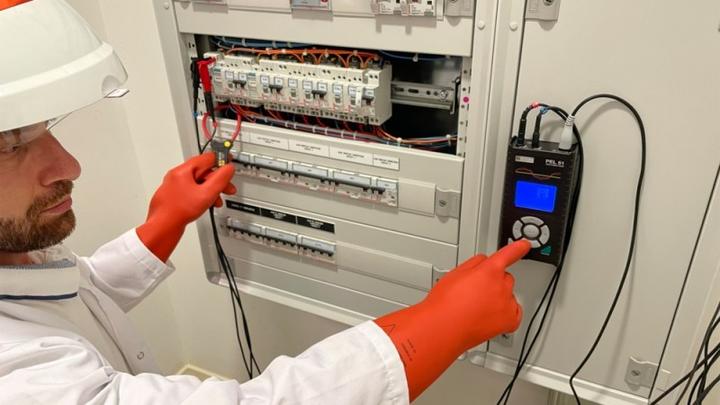 Produktbild Chauvin Arnoux PEL 51 Netz-Analysegerät 1phasig inkl. Stromzangen, mit Loggerfunktion (Analysator)