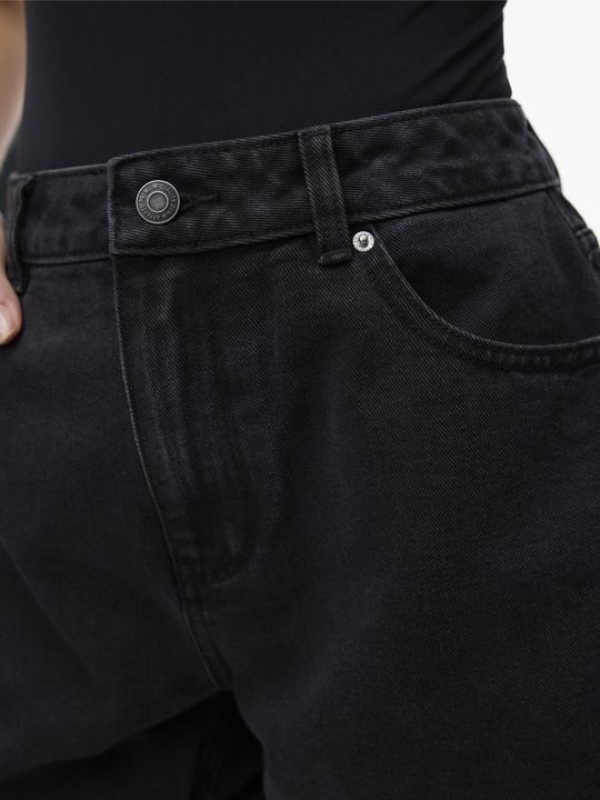 Actual product image Vero Moda Vmzuri Hr Loose Shorts Mix Noos (S)