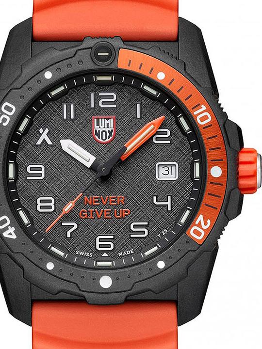 Luminox Bear Grylls (Chronograph, 42 mm)