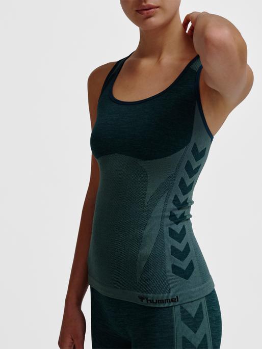 Actual product image hummel hmlCLEA SEAMLESS TOP (XS)