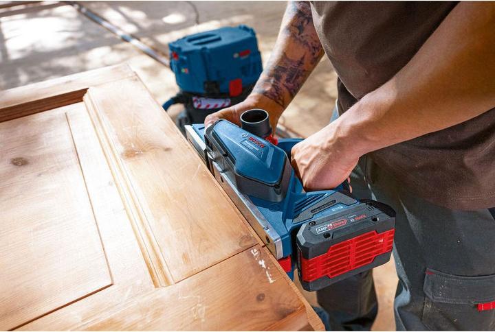 Actual product image Bosch Professional Cordless planer GHO 18V-26, L-BOXX 238