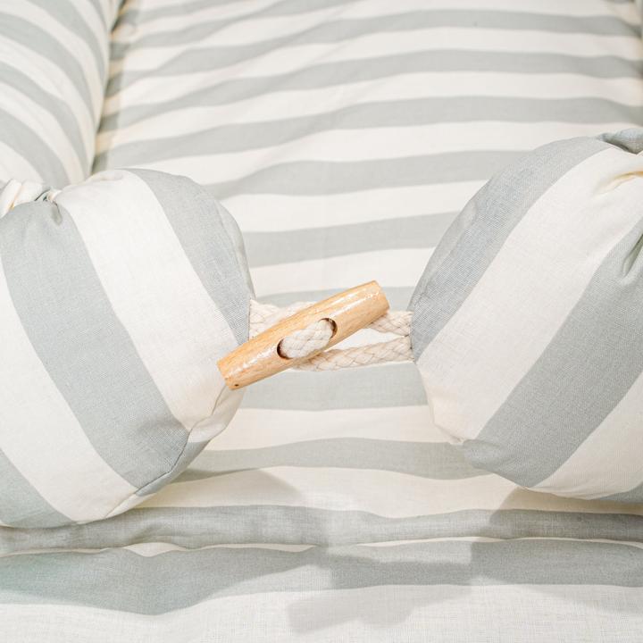 Julius Zöllner Organic cuddly nest NIDO MAX, Wildflower