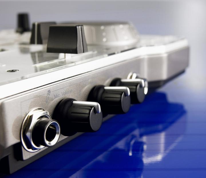Image du produit Hercules DJ Console MK4