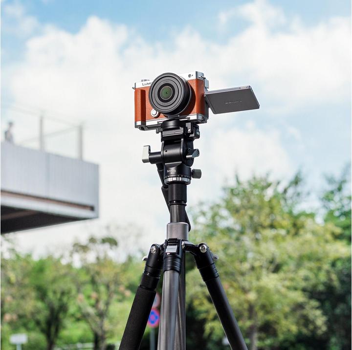 Image du produit SmallRig 5052 L Poignée de forme pour Panasonic LUMIX S9 (Édition limitée orange) (Poignée)