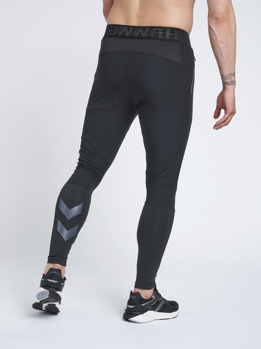 Actual product image hummel Spiro Tapered Pants (XXL)