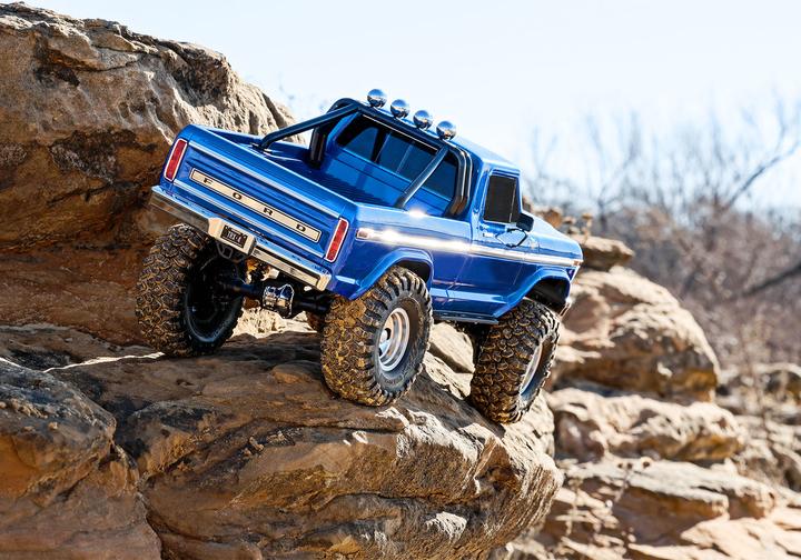 Immagine prodotto Traxxas TRX-4 79 Ford F150 High-Trail 1/10 Crawler RTR blu spazzolato, senza batteria e caricatore (RTR pronto all'uso)