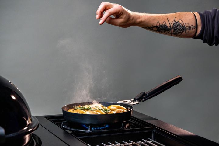 Produktbild Outdoorchef Karbonstahl Pfanne 24cm