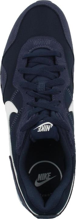 Produktbild Nike Venture Runner (42)