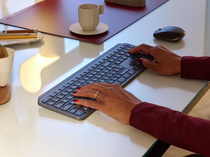 Produktbild Logitech MX Keys For Business (DE, Kabellos)