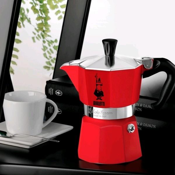 Actual product image Bialetti Moka 3 cups (3 T.)