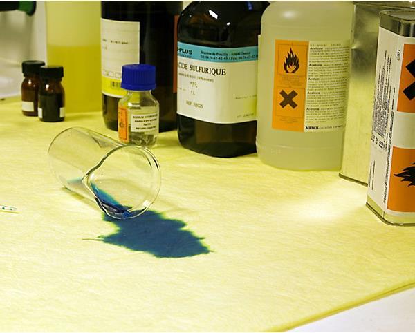 Produktbild kaiserkraft FIRST Bindevlies für Chemikalien (2 Stk.)