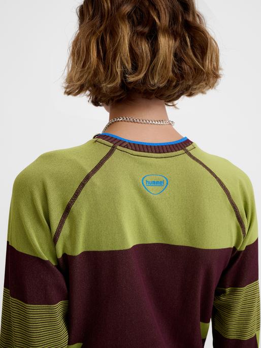 Actual product image hummel hmlSEAMLESS TEE LS (S)