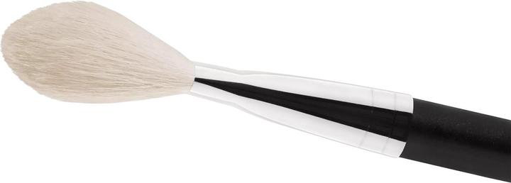 Actual product image MAC Cosmetics 135S Large Flat Powder Brush (Powder)
