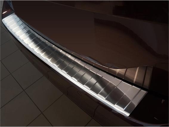 Actual product image ProPlus Stainless steel bumper protection for VW Passat Variant from 2014 until today (Rear, Portrait format)