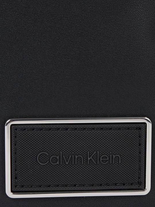 Actual product image Calvin Klein CK Elevated Reporter S Black Tonal Mono (5% Polyurethane, 67% recycled polyester, 28% POLYESTER PES)