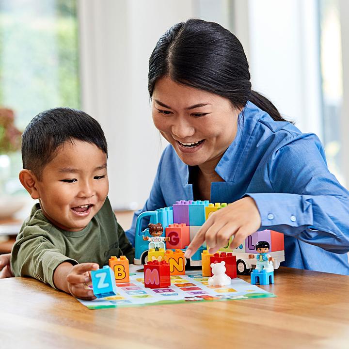 Produktbild LEGO Mein erster ABC-Lastwagen (10915)