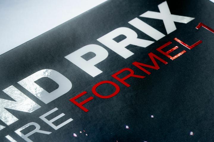 Produktbild Grand Prix: 75 Jahre Formel 1 (Deutsch, Jackie Stewart, 2024)