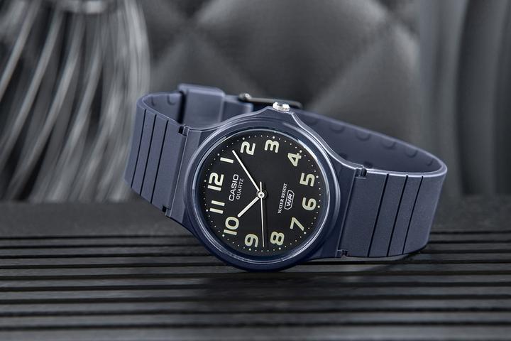 Actual product image Casio MQ-24UC-2BDF Clock + BOX