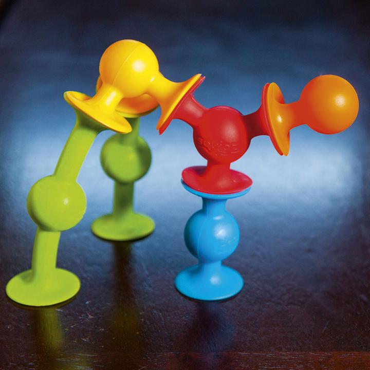 Actual product image Fat Brain Toys Squigz (English)