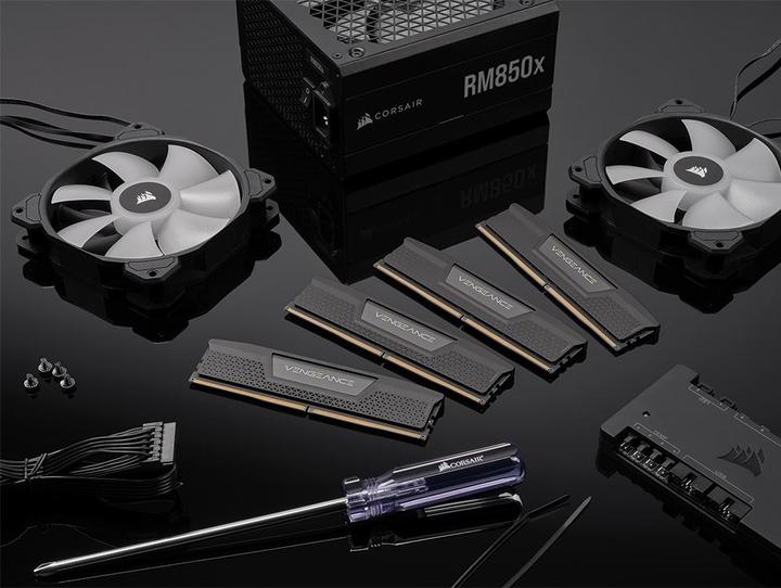 Immagine prodotto Corsair Vendetta (2 x 16GB, 5600 MHz, RAM DDR5, DIMM)