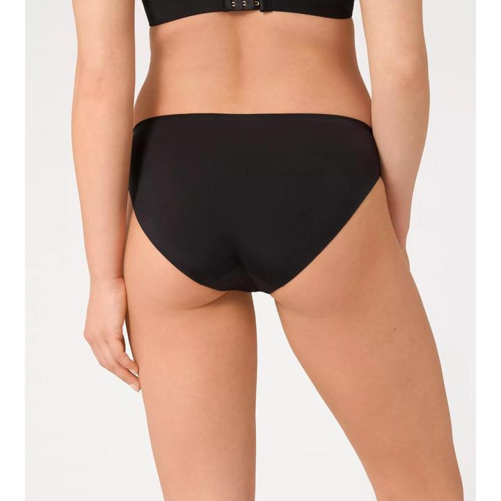 Immagine prodotto Triumph Slip "Body Make-Up Essentials" (38, Confezione singola)