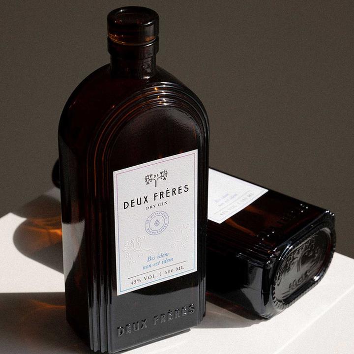 Actual product image Deux Frères Dry Gin (1 x 50 cl)