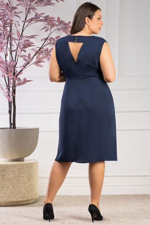 Produktbild Karko Plus-Size Kleider model (42)