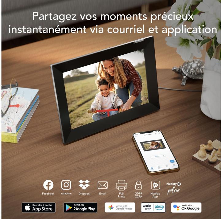 Actual product image Nixplay 10.1-inch touchscreen photo frame (black/silver) (10.10", 1280 x 800 pixels)