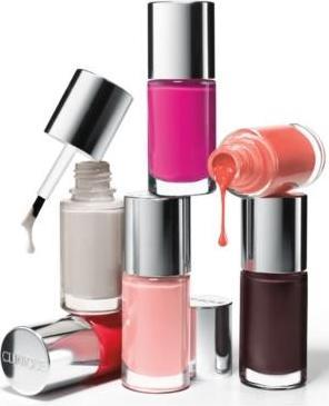 Actual product image Clinique Nail Enamel (01 Call my Buff, Colour paint)