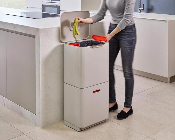 Immagine prodotto Joseph Joseph Totem dei rifiuti intelligenti Max (60 l)