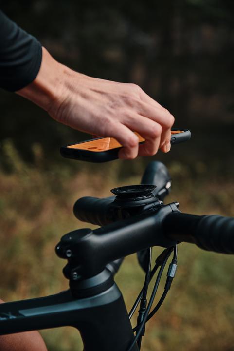 Productafbeelding Fidlock Sport & Outdoor Case Vacuum Telefoonhoesje (Apple iPhone 12 Pro Max)